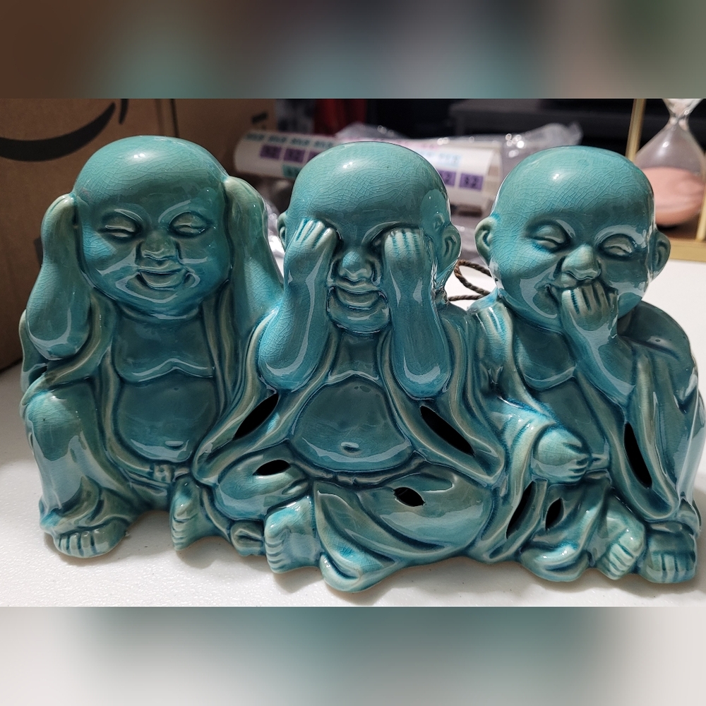 Ceramic Buddha Figurine - Teal